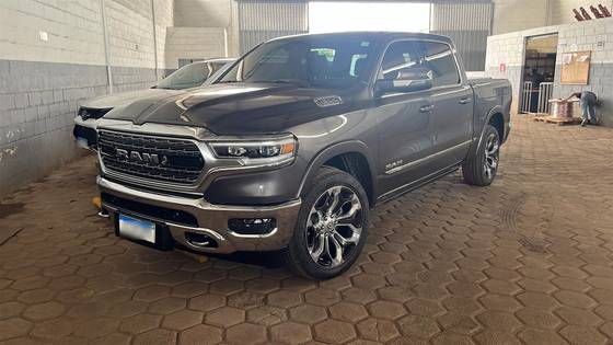 RAM 1500 5.7 V8 GASOLINA LIMITED CD 4X4 AUTOMÁTICO